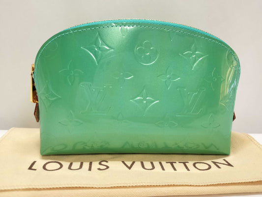 LOUIS VUITTON LOUIS VUITTON Vernis LV Vernis Pochette Cosmetic Pouch Model Number Unknown CA0172 Pouch