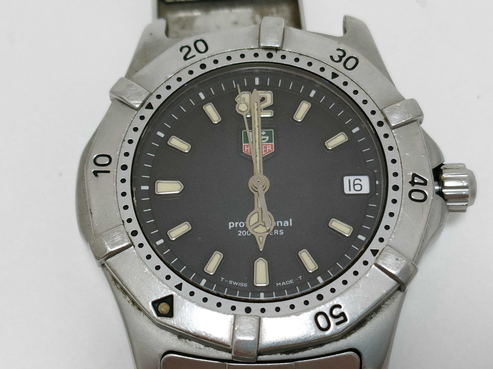 TAG Heuer ET9790 Stainless Steel/QZ Black Dial Men's Watch, Not Working/No Operational Guarantee