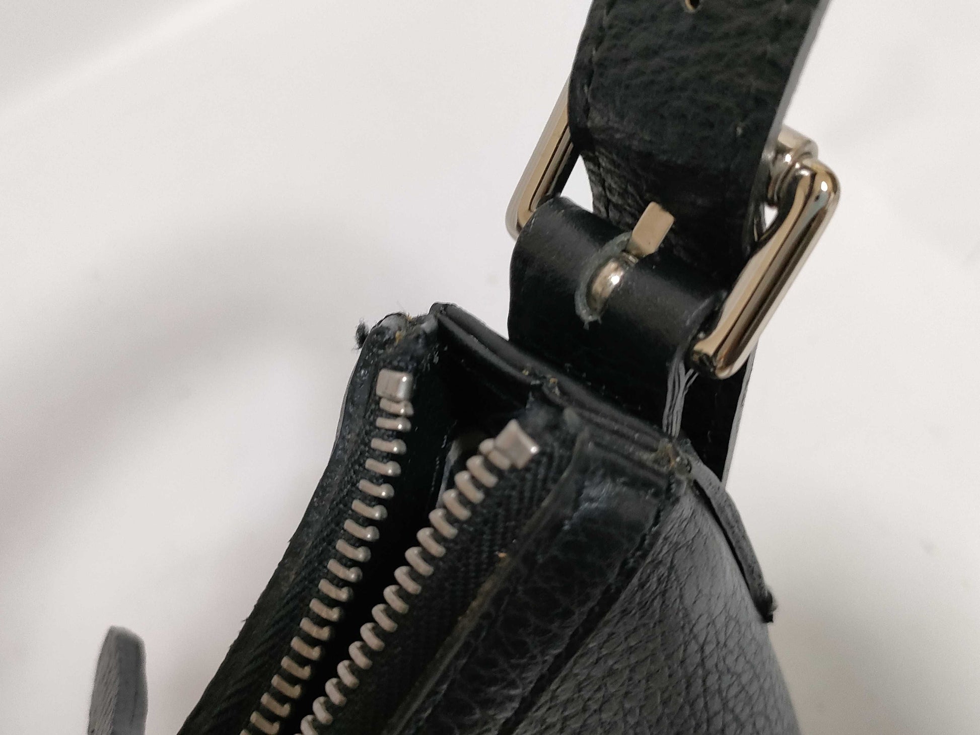 BURBERRY Leather One-Shoulder Bag Black Shoulder Bag