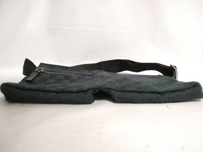 GUCCI GG Canvas Waist Bag 28566 2123 Black