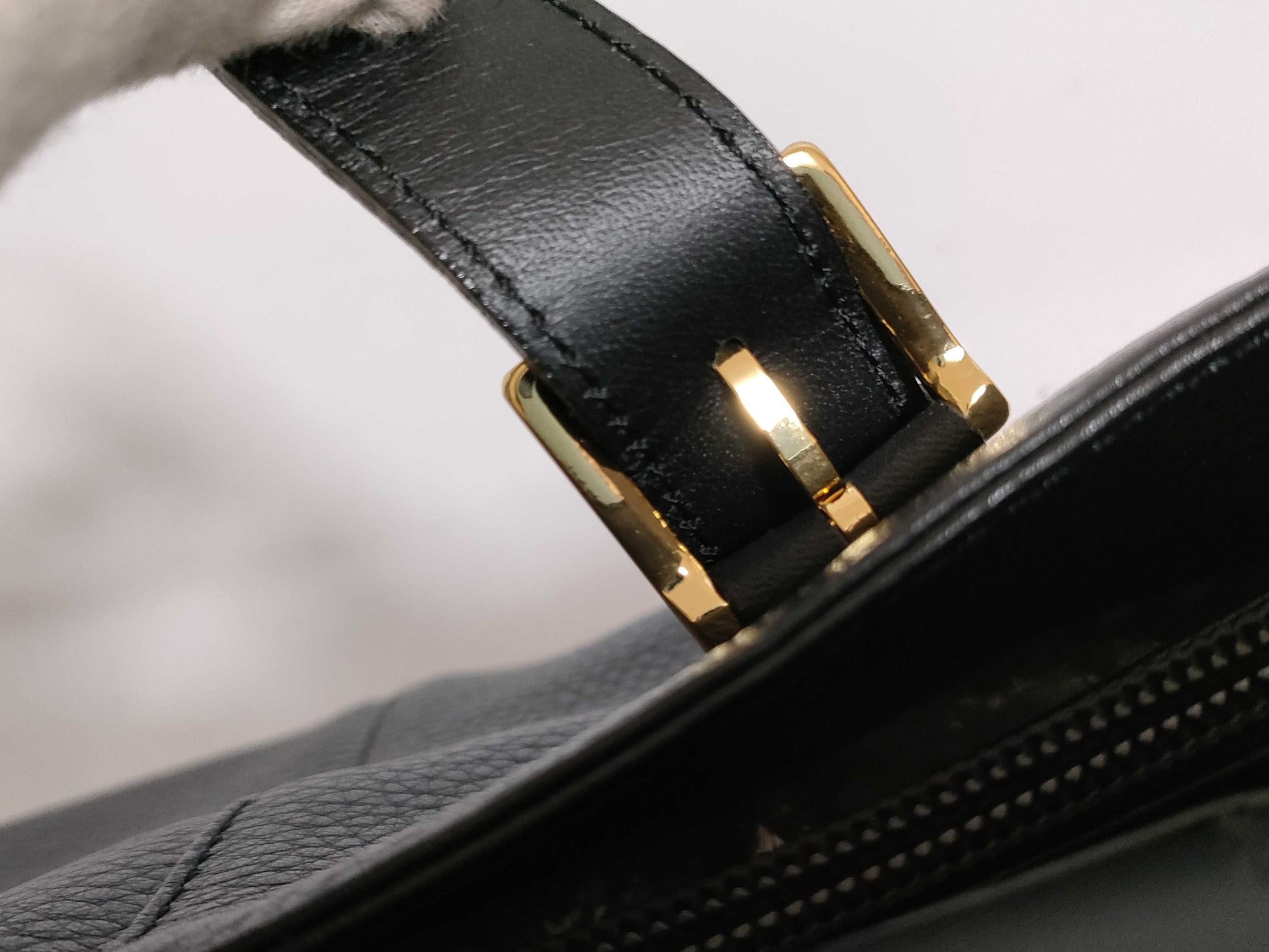 Burberrys Leather Handbag Black Handbag