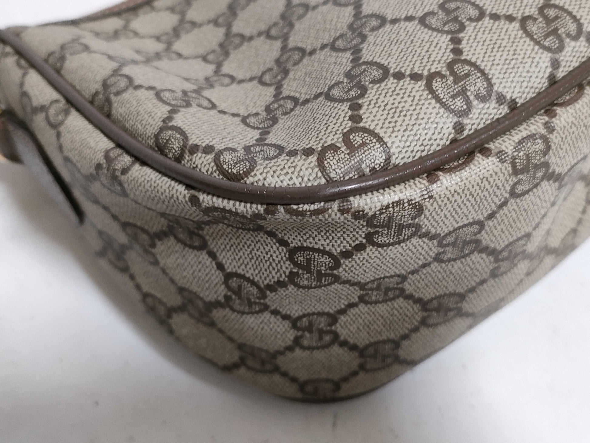 GUCCI GG Supreme Sherry Line Shoulder Bag 89, 02, 032 Mocha Shoulder Bag