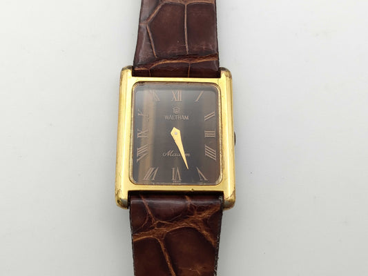 WALTHAM 4D0327 Manual Winding Women's Watch