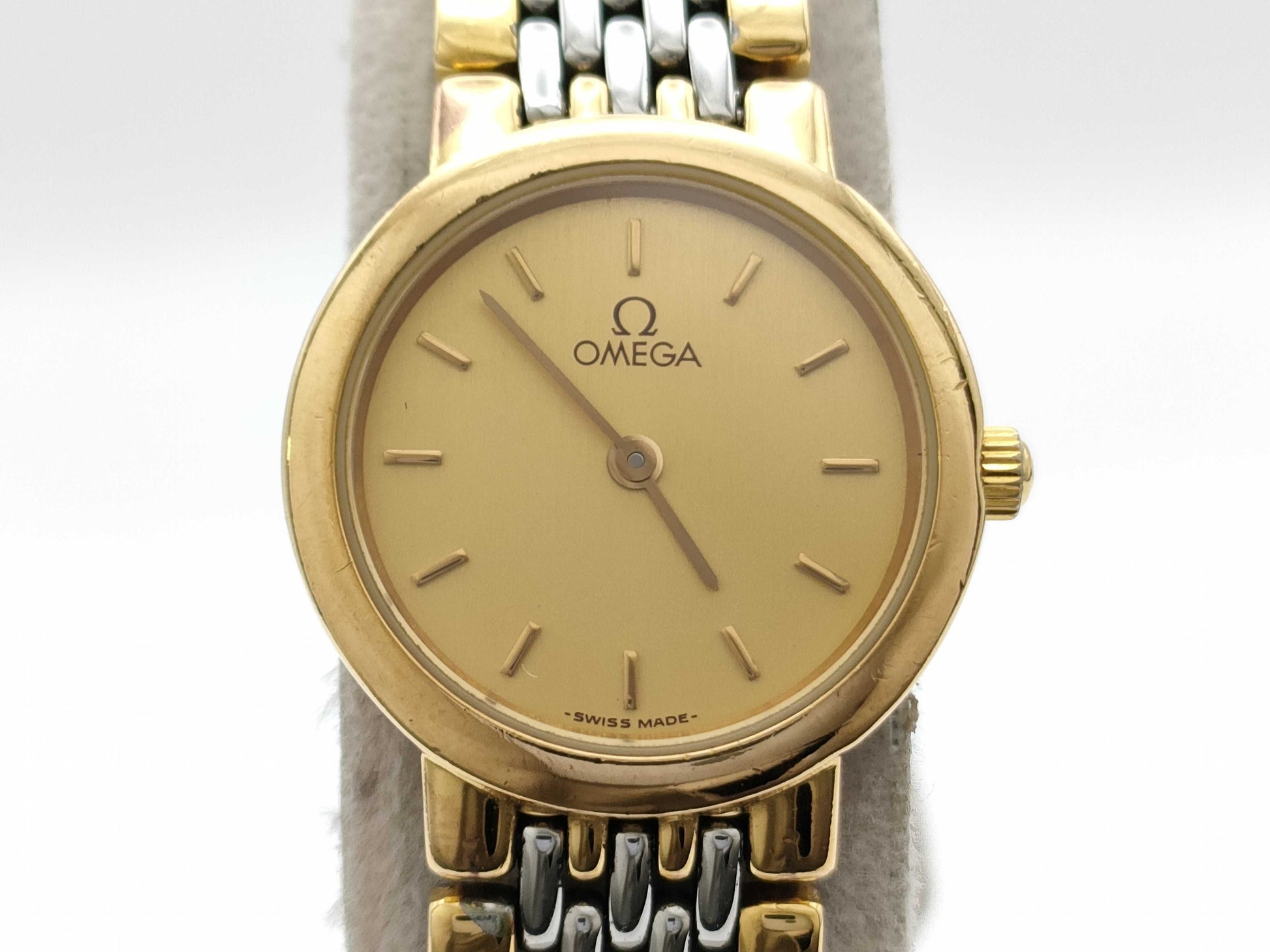 OMEGA 53818813 Quartz Women's Watch