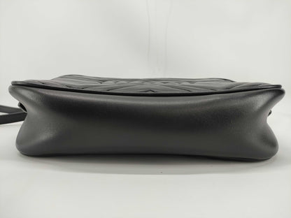 GUCCI GUCCI GG Marmont Shoulder Bag Shoulder Bag