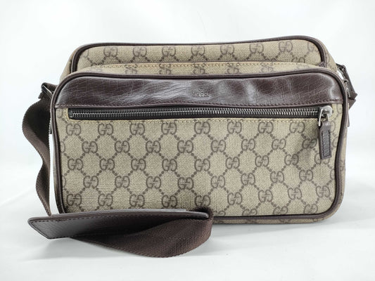 GUCCI GG Supreme GUCCI Camera Bag Shoulder Bag