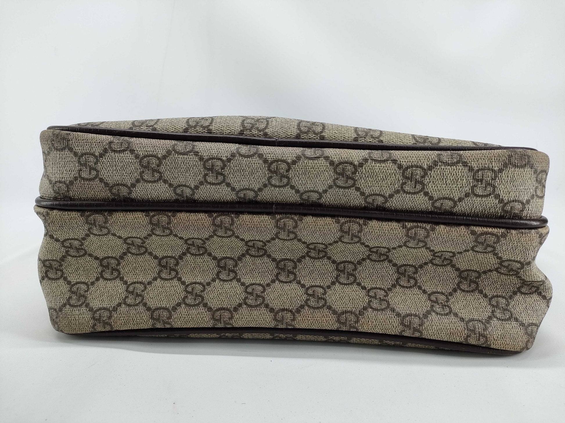 GUCCI GG Supreme GUCCI Camera Bag Shoulder Bag