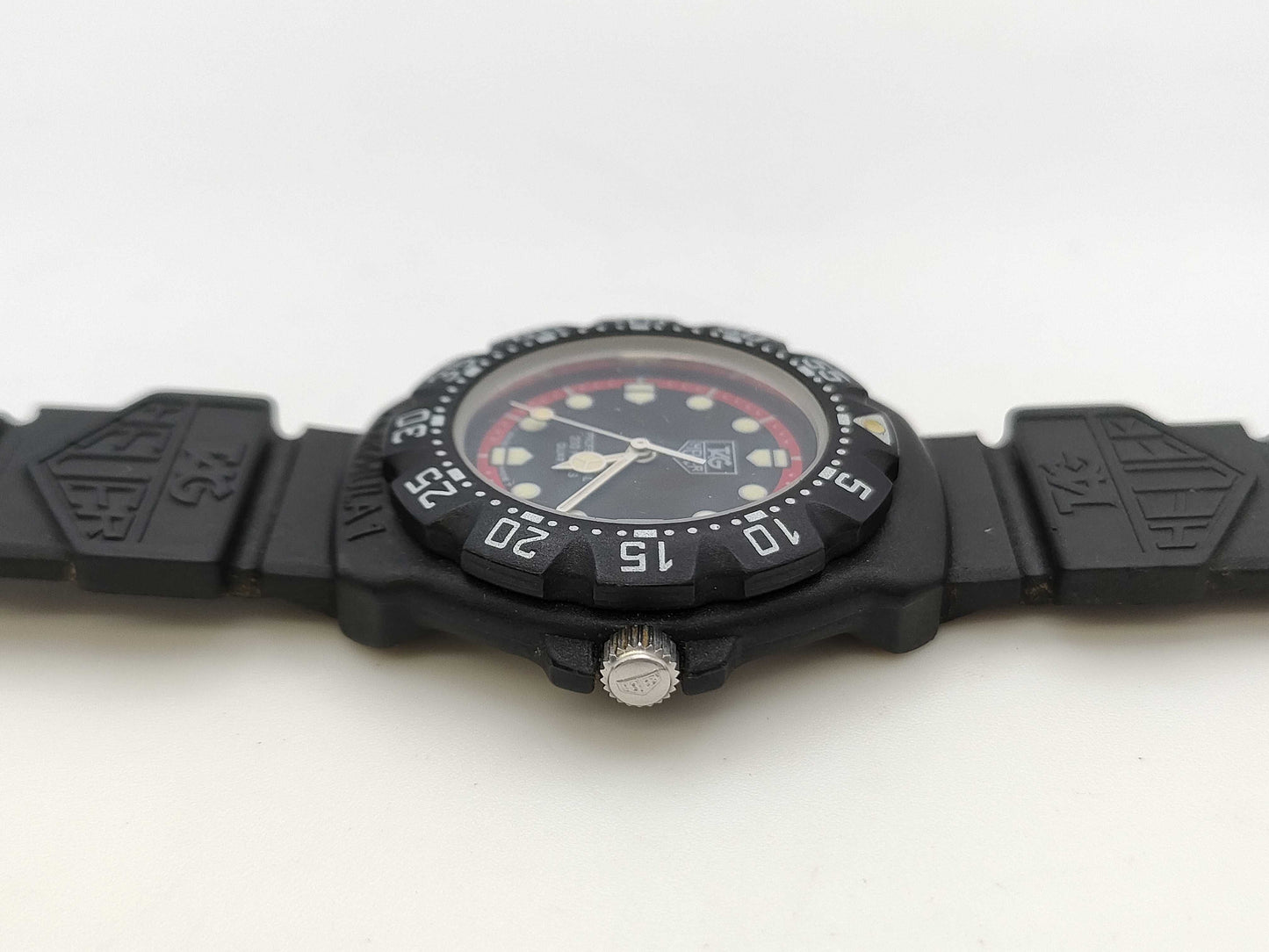 TAG Heuer Professional 383.513/1 Quartz Boys' Watch