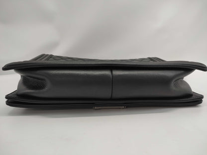 CHANEL Matelasse Boy 30 Matelasse Shoulder Bag