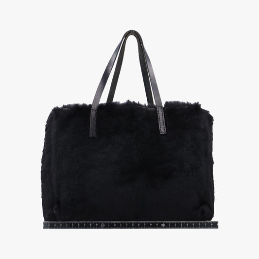 FENDI FF Logo Black Rabbit Fur Handbag 1578706-13 15787-991
