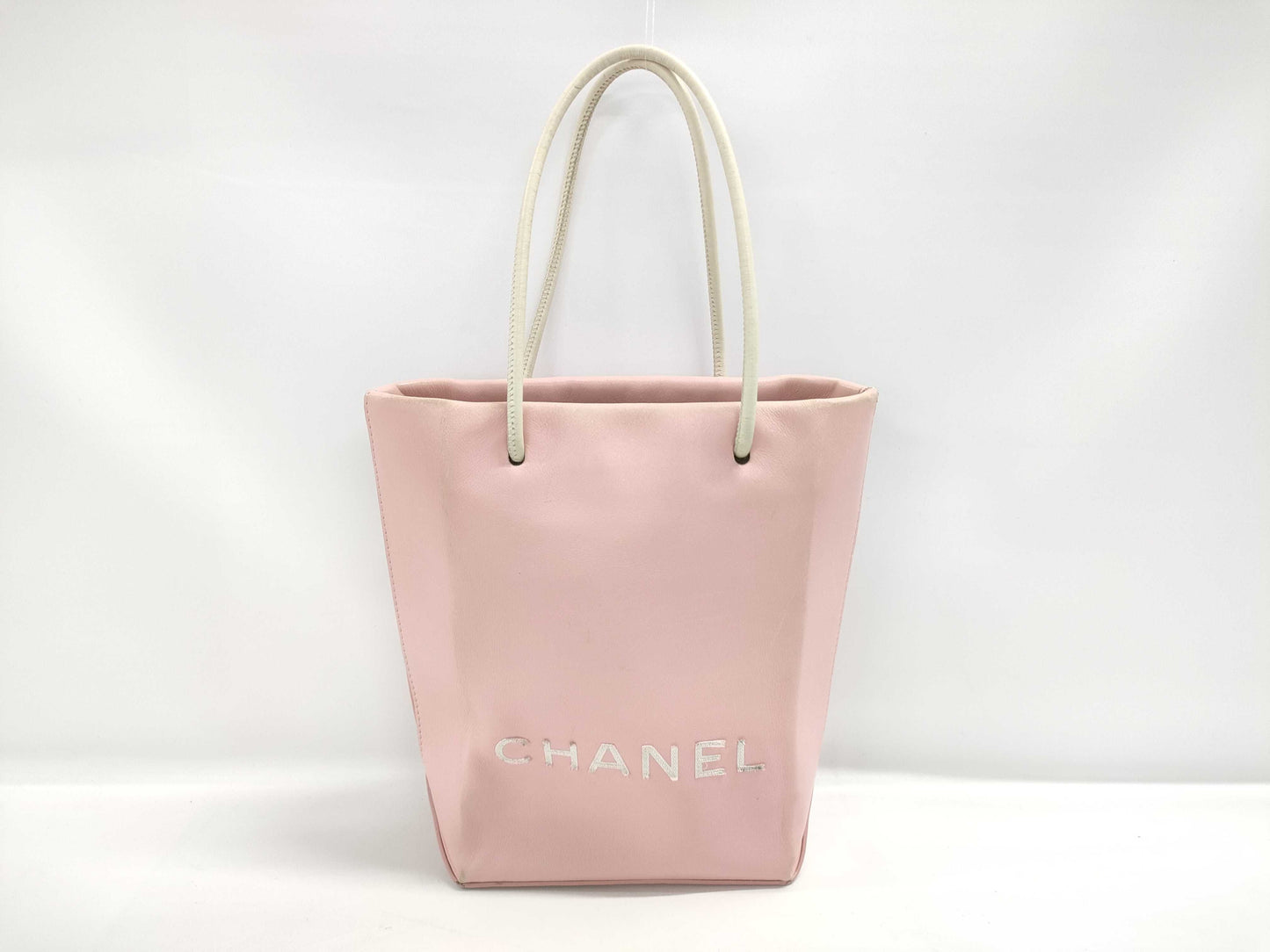 CHANEL Essential Tote Pink Handbag