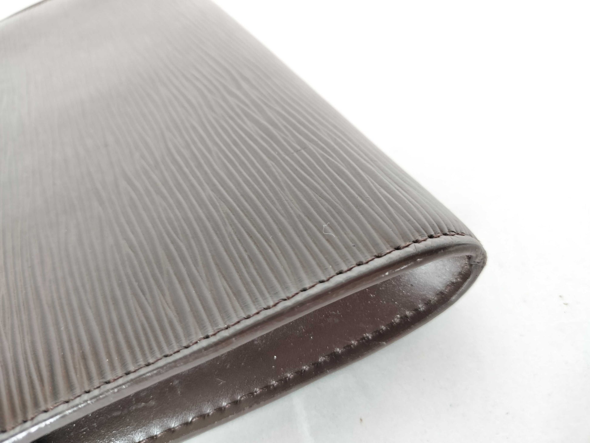 LOUIS VUITTON Epi FR－Louis Vuitton Epi Pochette accessoire M5294 Brown Pouch