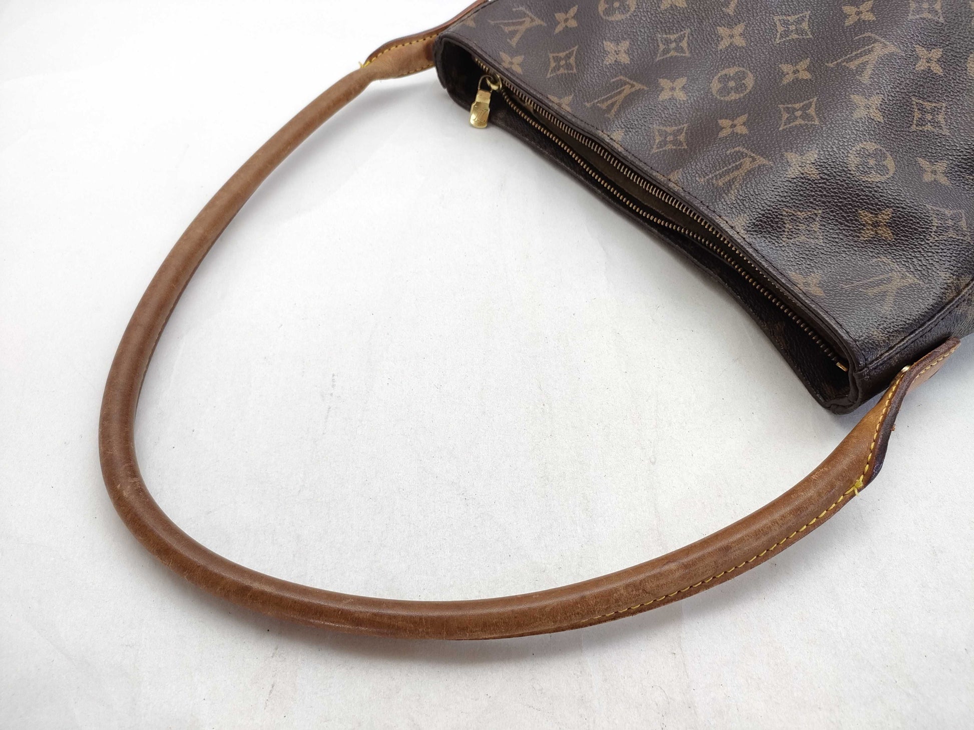LOUIS VUITTON Monogram Looping GM M51145 MI0010 Brown Shoulder Bag