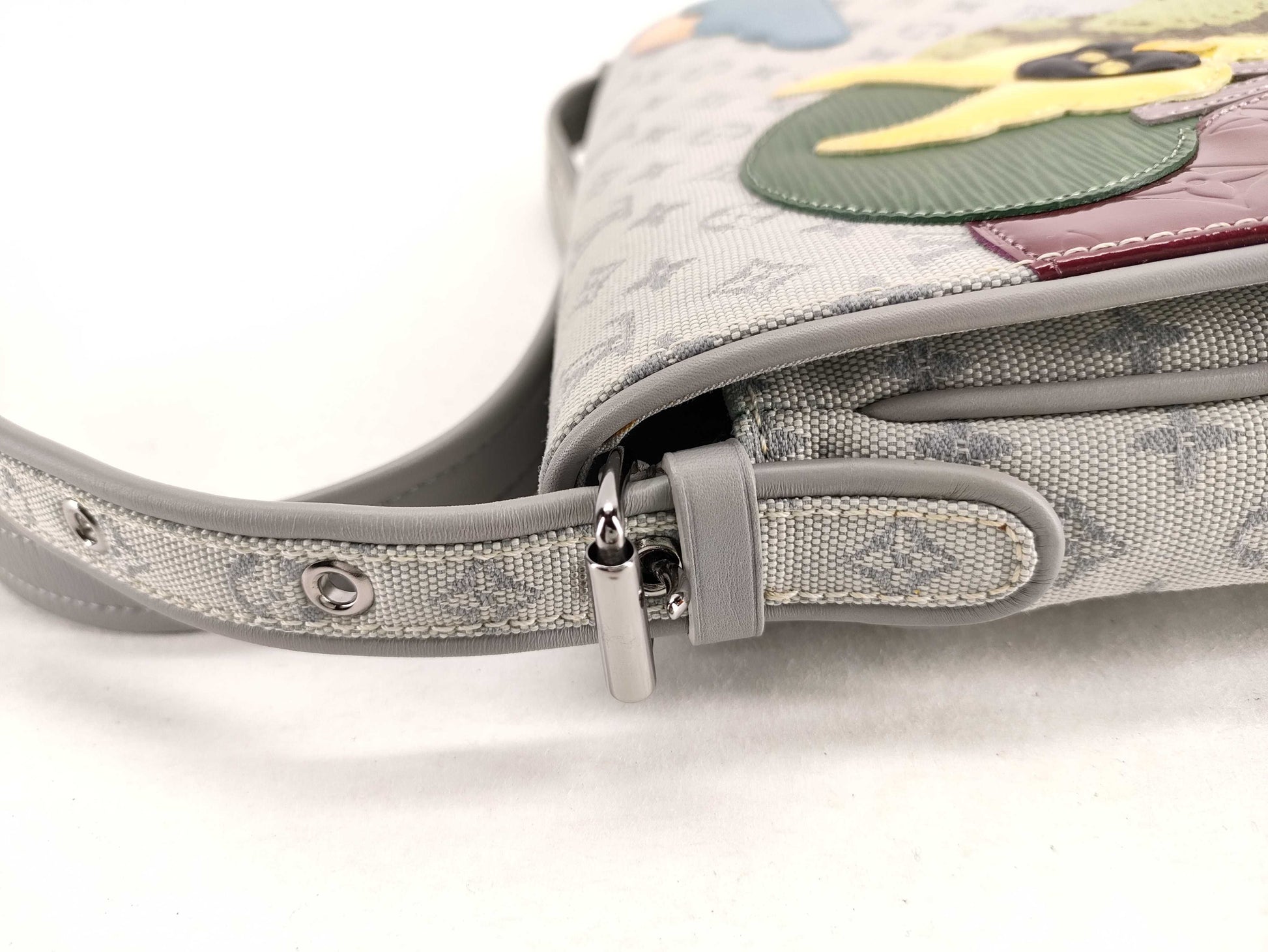 LOUIS VUITTON Monogram Mini Vuitton Comte de Fée Animal Musette Shoulder Bag M92279 LM0052