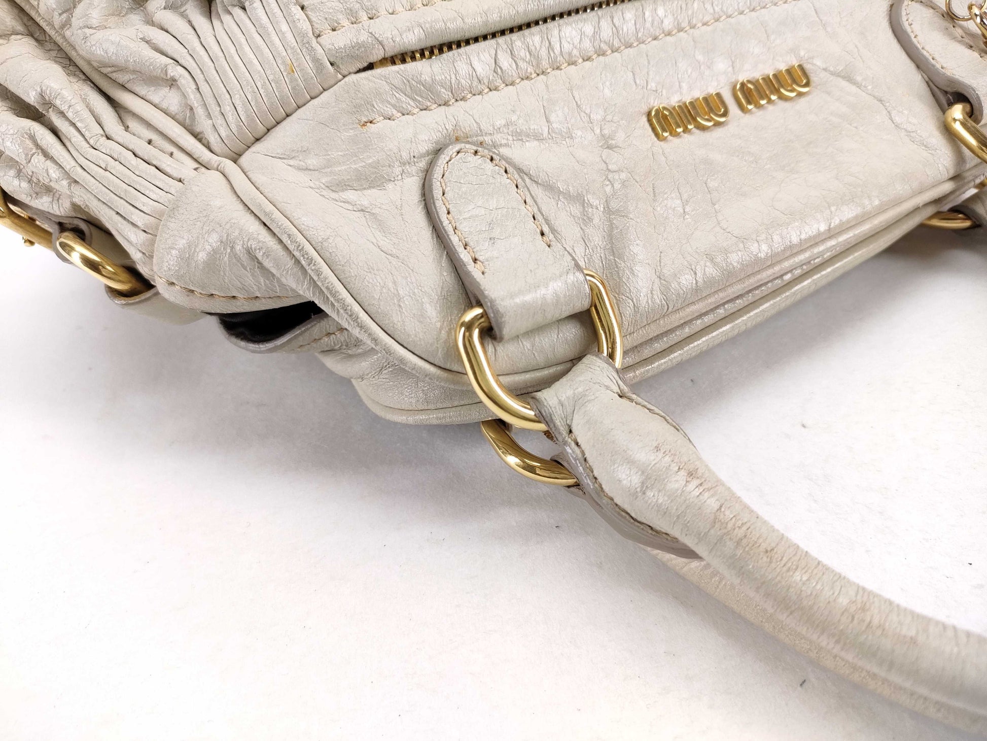 miu miu miu miu PH－Miu Miu White Vitello Shine Satchel Bag 31cm Handbag