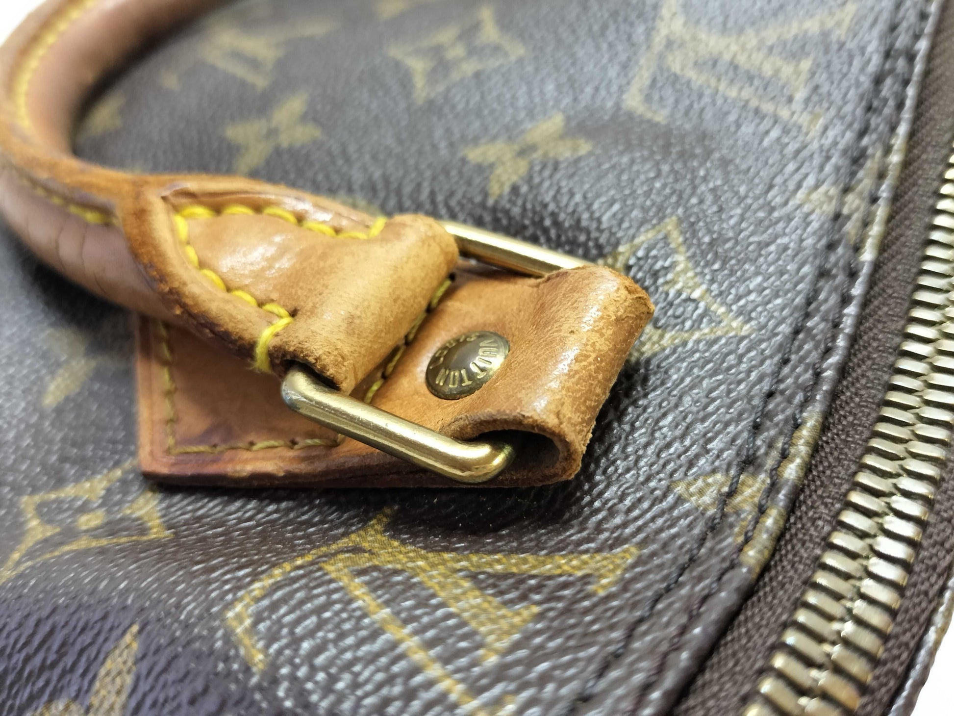 LOUIS VUITTON Monogram PH - Louis Vuitton Monogram Alma Canvas 32cm Handbag M51130
