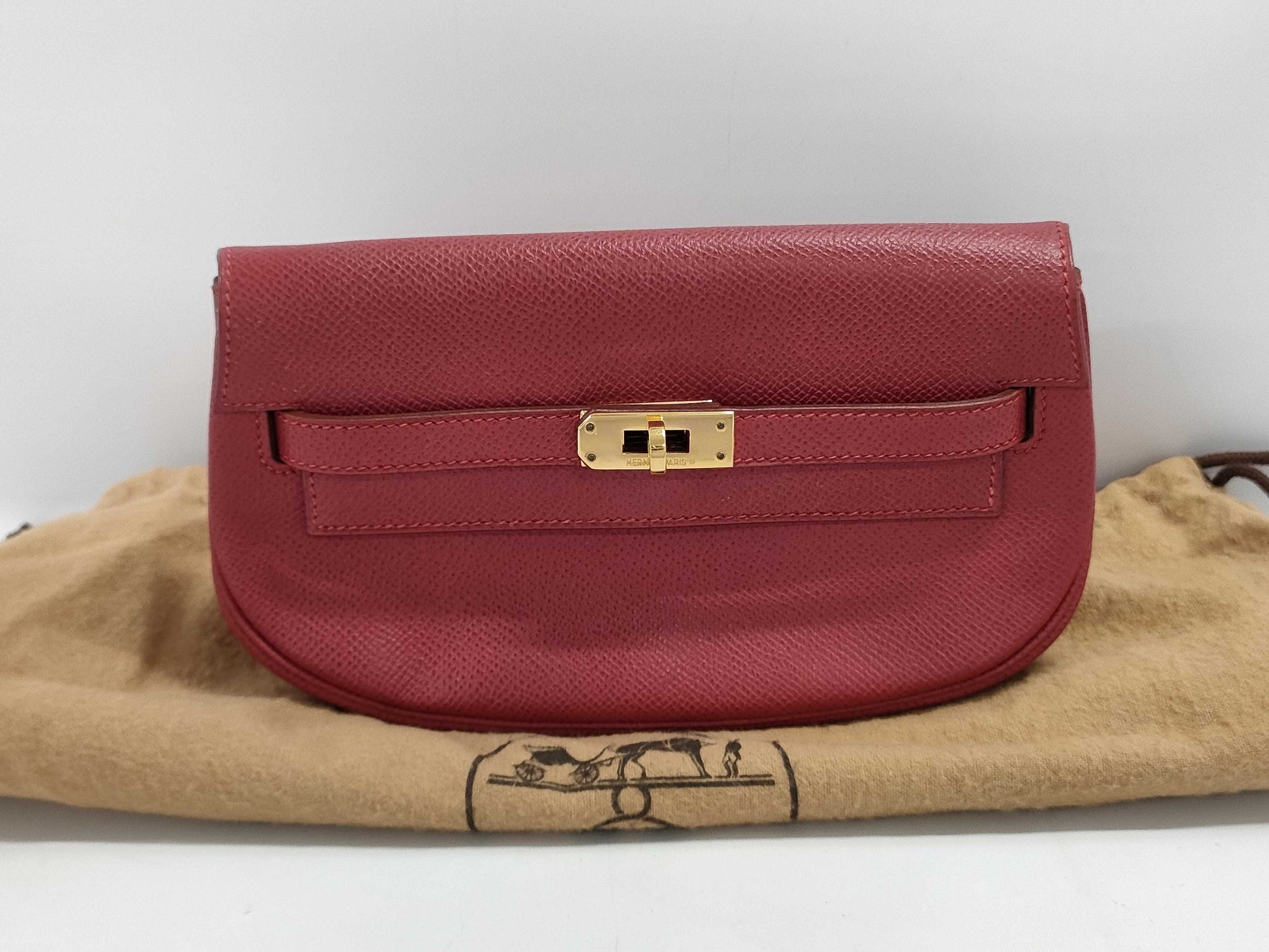 HERMES Banana Kelly Pouch with Gold Hardware and Round X Stamp