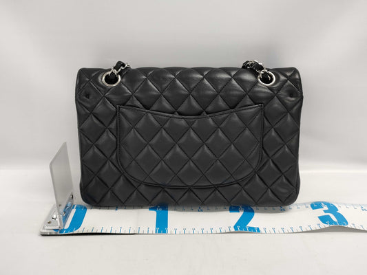 CHANEL CHANEL Matelasse 25 Lambskin Black Shoulder Bag 19698765