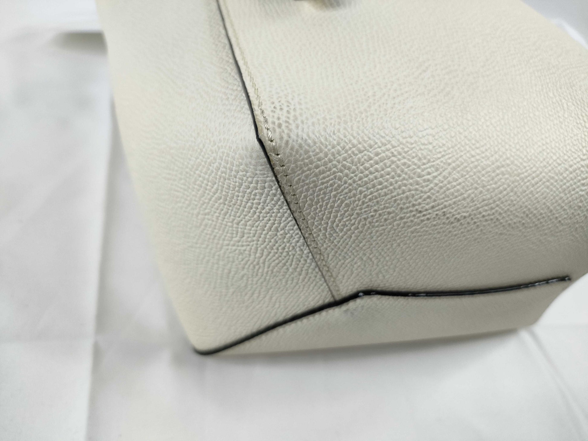 VALEXTRA Bucket Shoulder Bag Shoulder Bag