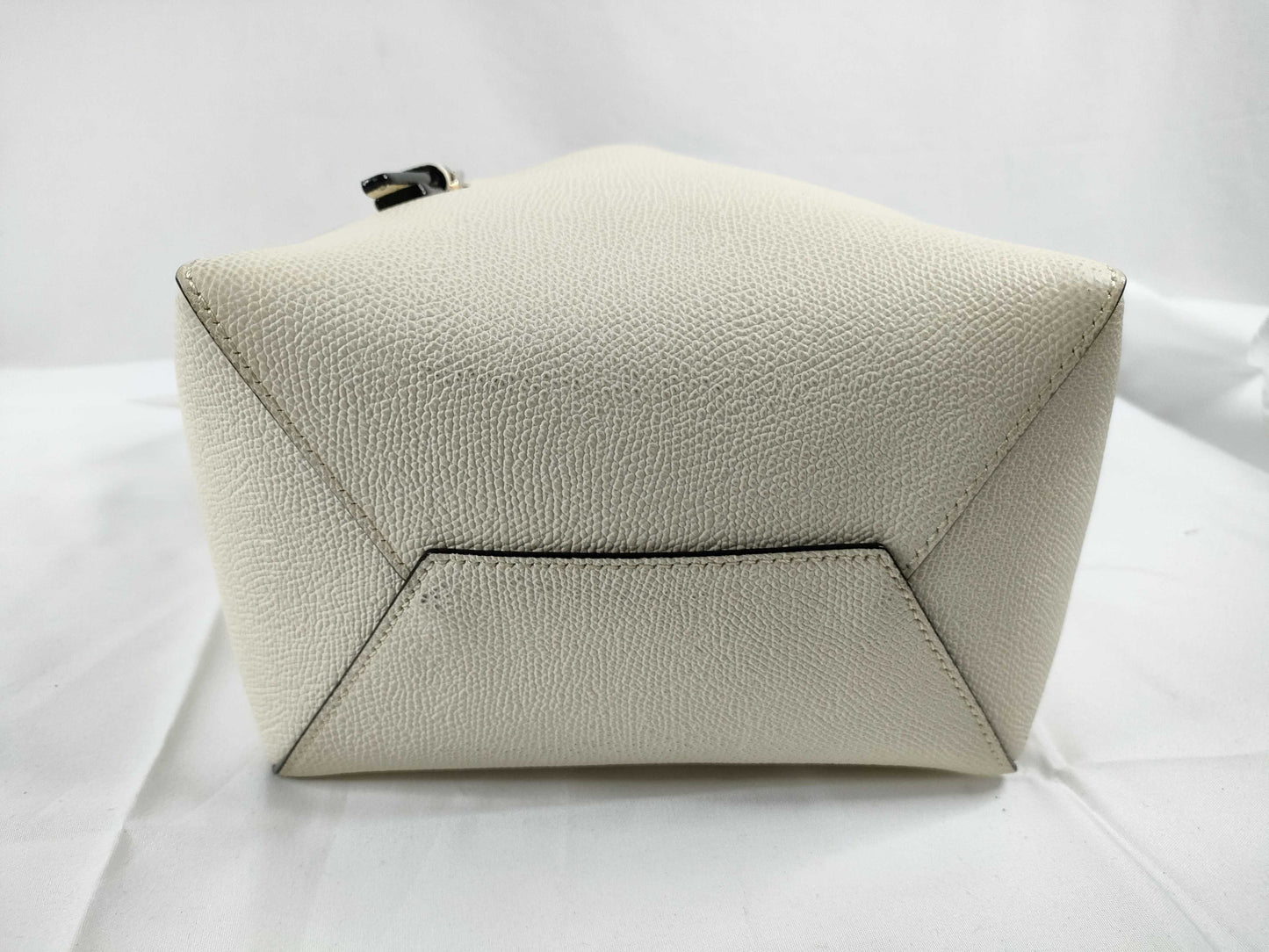 VALEXTRA Bucket Shoulder Bag Shoulder Bag