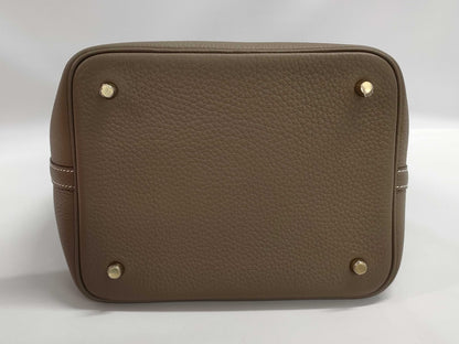 HERMES Picotin Lock 22mm Taurillon Clemence Etoupe Leather Handbag with Gold Hardware and K Stamp