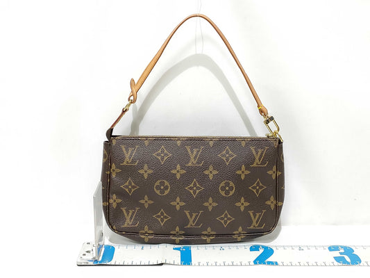 LOUIS VUITTON Monogram Pochette Accessoires M51980 CA1021 Handbag