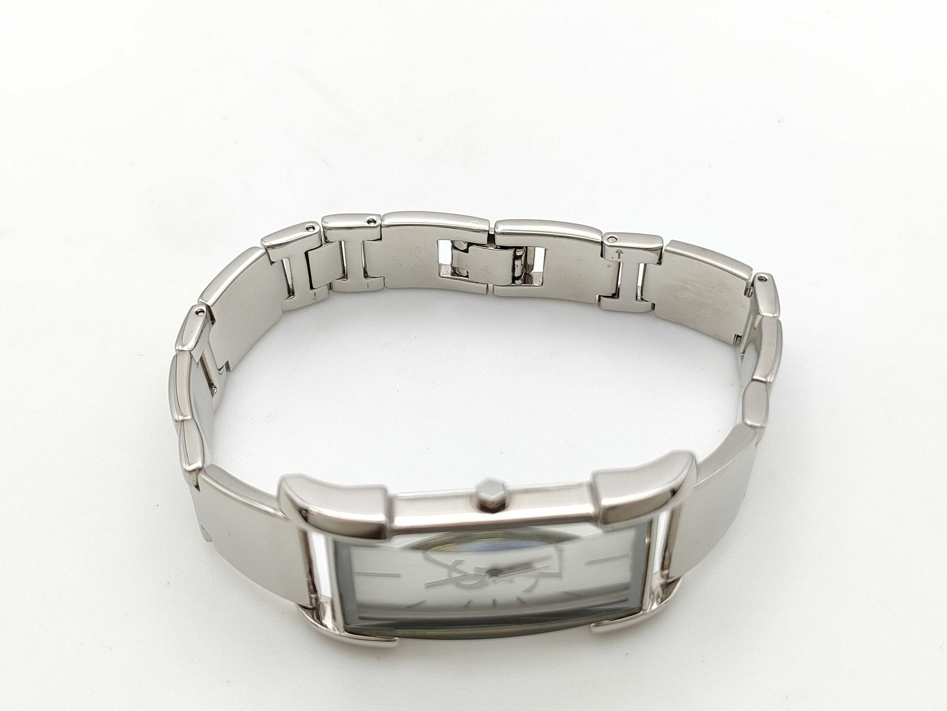 Yves Saint Laurent 5421-H16218Y 910385 Shell Dial Quartz Women's Watch