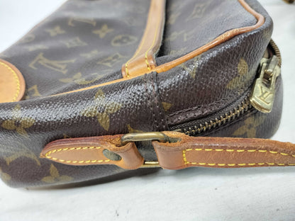 LOUIS VUITTON Monogram Trocadero Brown Shoulder Bag M51274