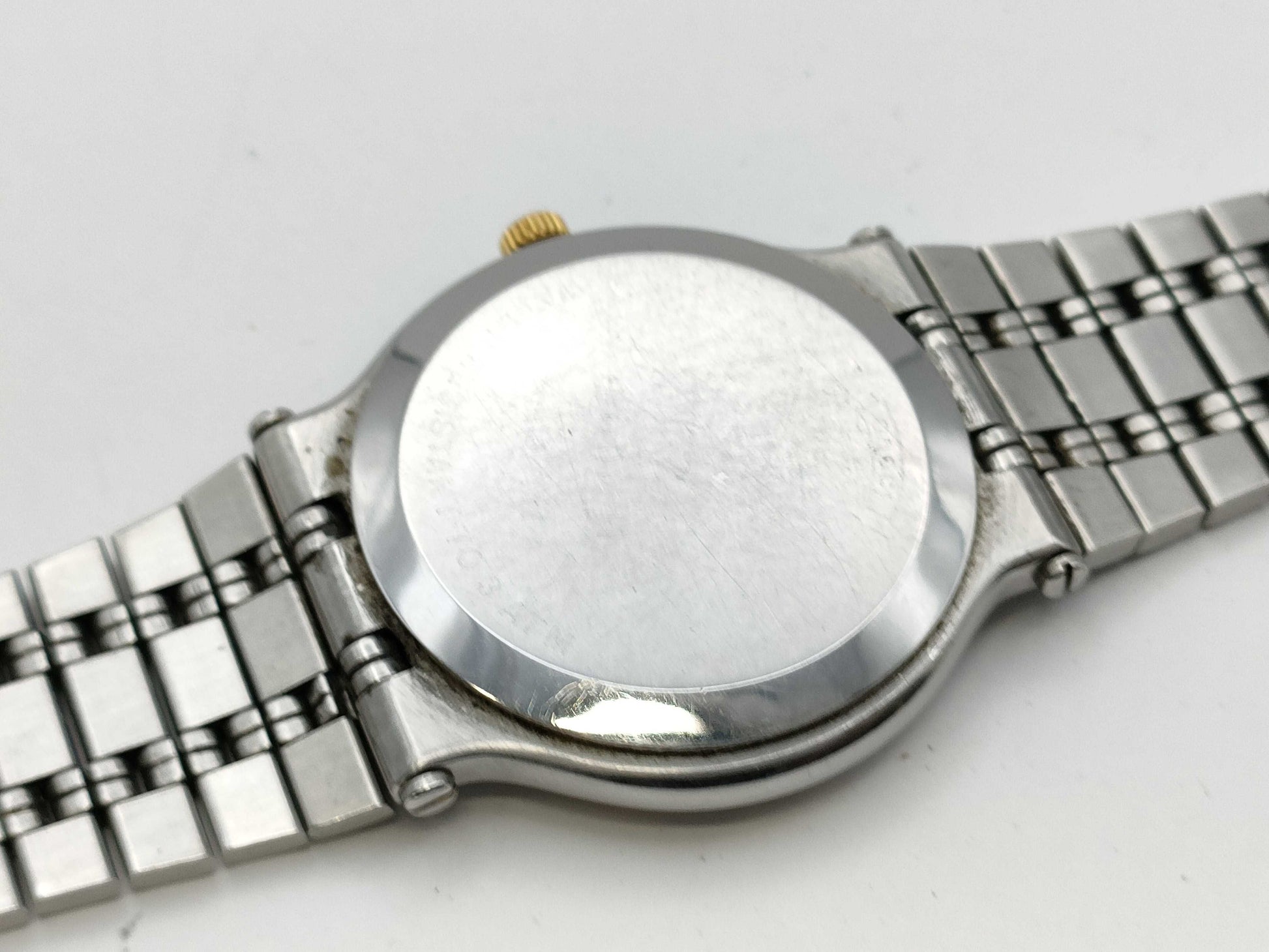GUCCI 9000M 086-237 Quartz Women's Watch