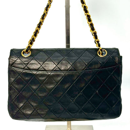 CHANEL Matelasse Lambskin Chain Shoulder Bag with Turnlock and Single Flap, Black, 1485545