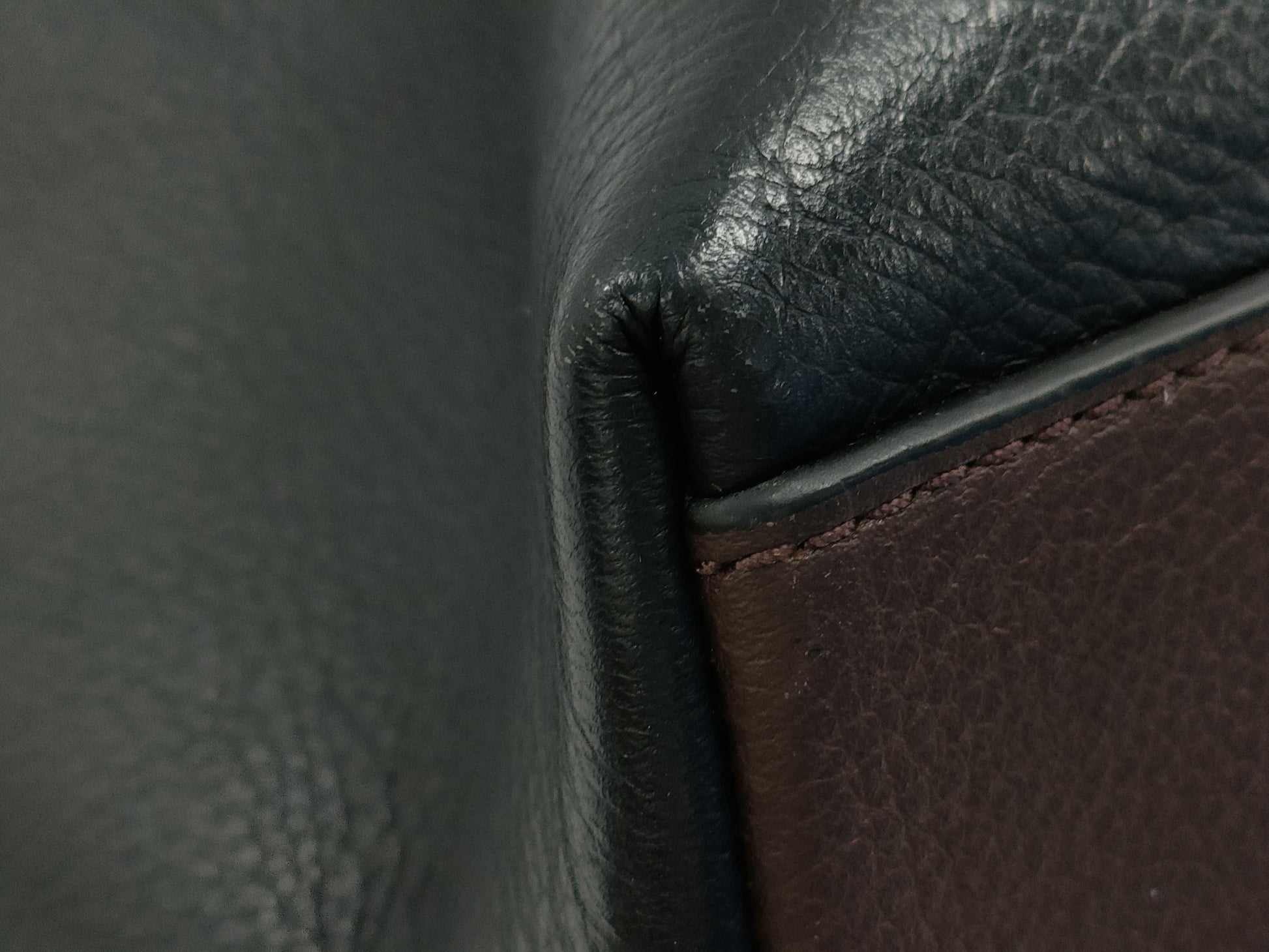 COACH Metropolitan 2-Way Tote Bag in Black/Brown with Strap