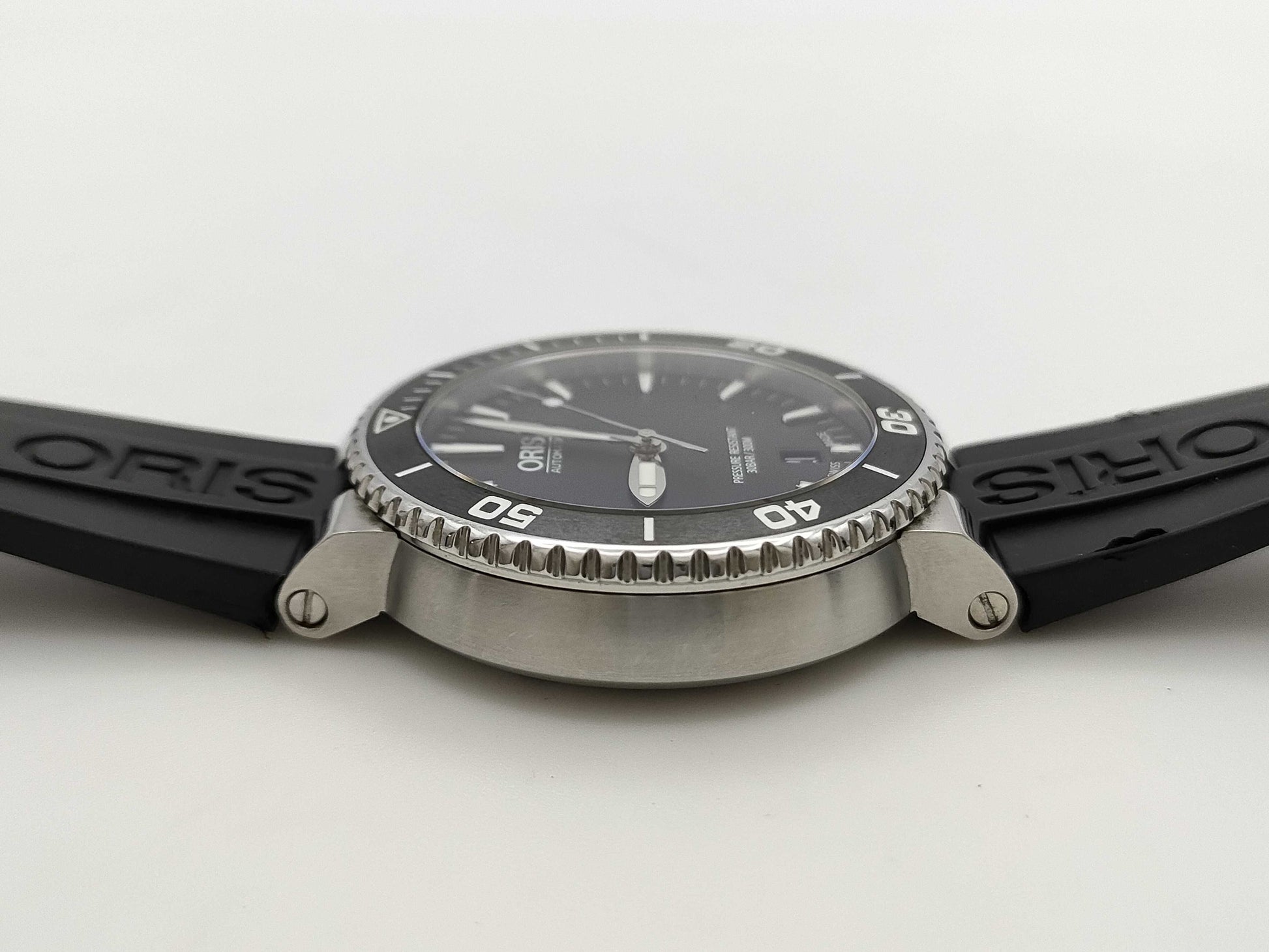 Oris Aquis 7676 32-93819 Automatic Men's Watch