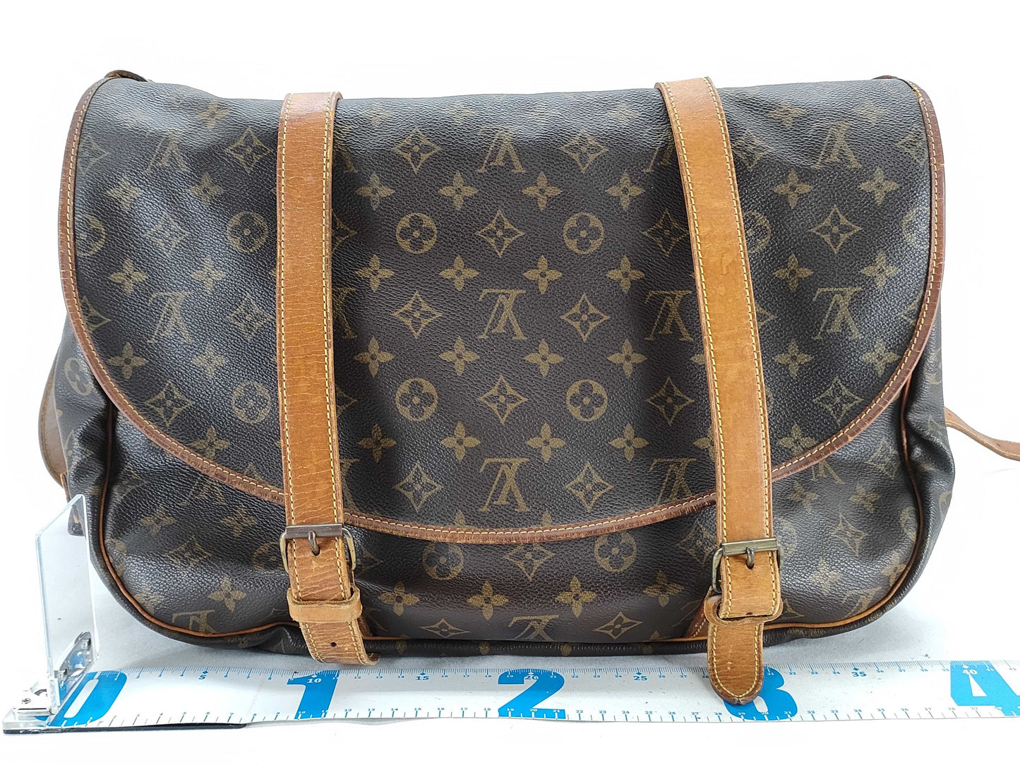 LOUIS VUITTON Monogram Saumur 43 M42252 Monogram Shoulder Bag