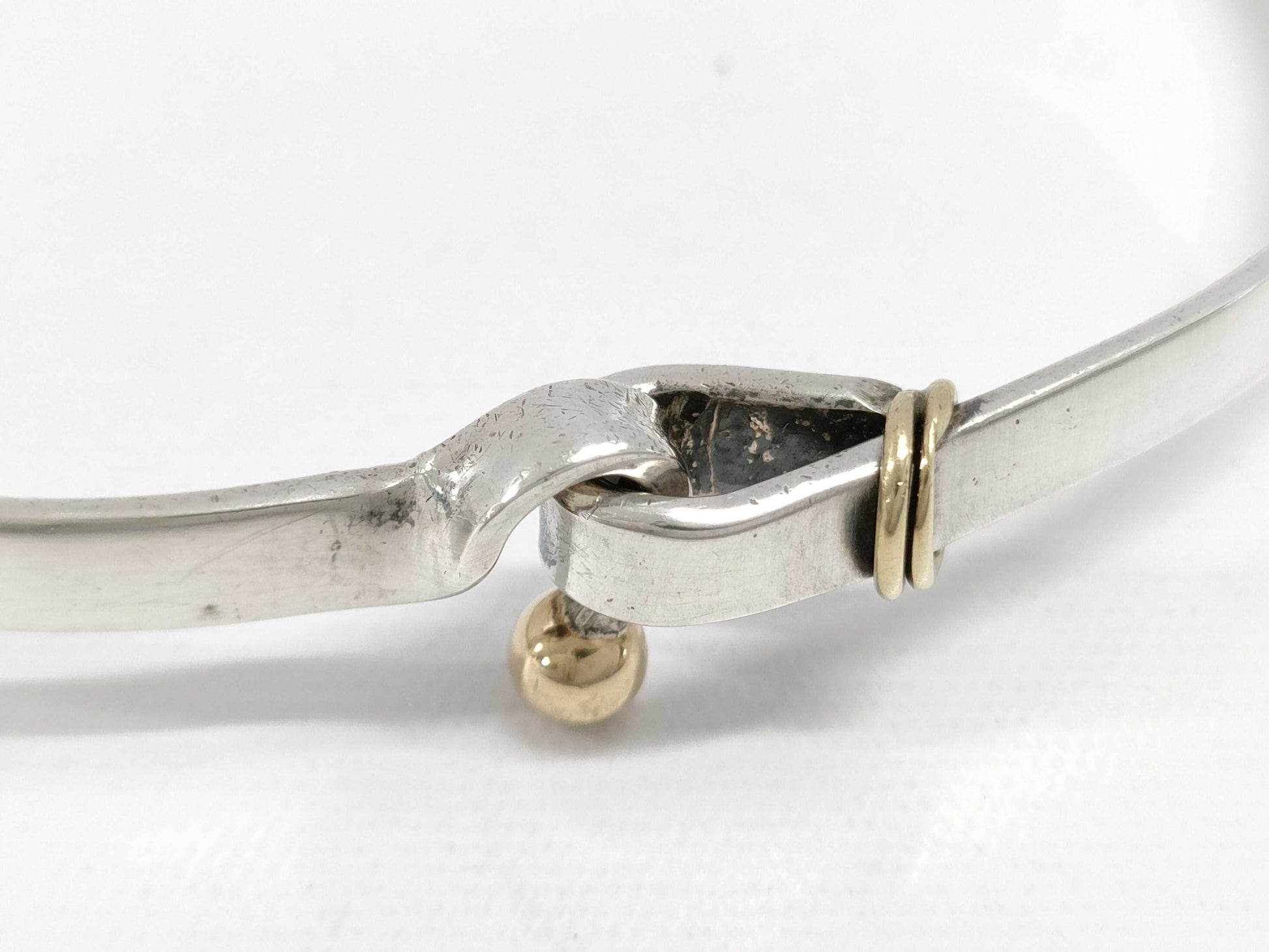 Tiffany & Co. TIFFANY Hook and Eye Bangle Bracelet, 925/750, 12.1g, Bracelet/Bangle