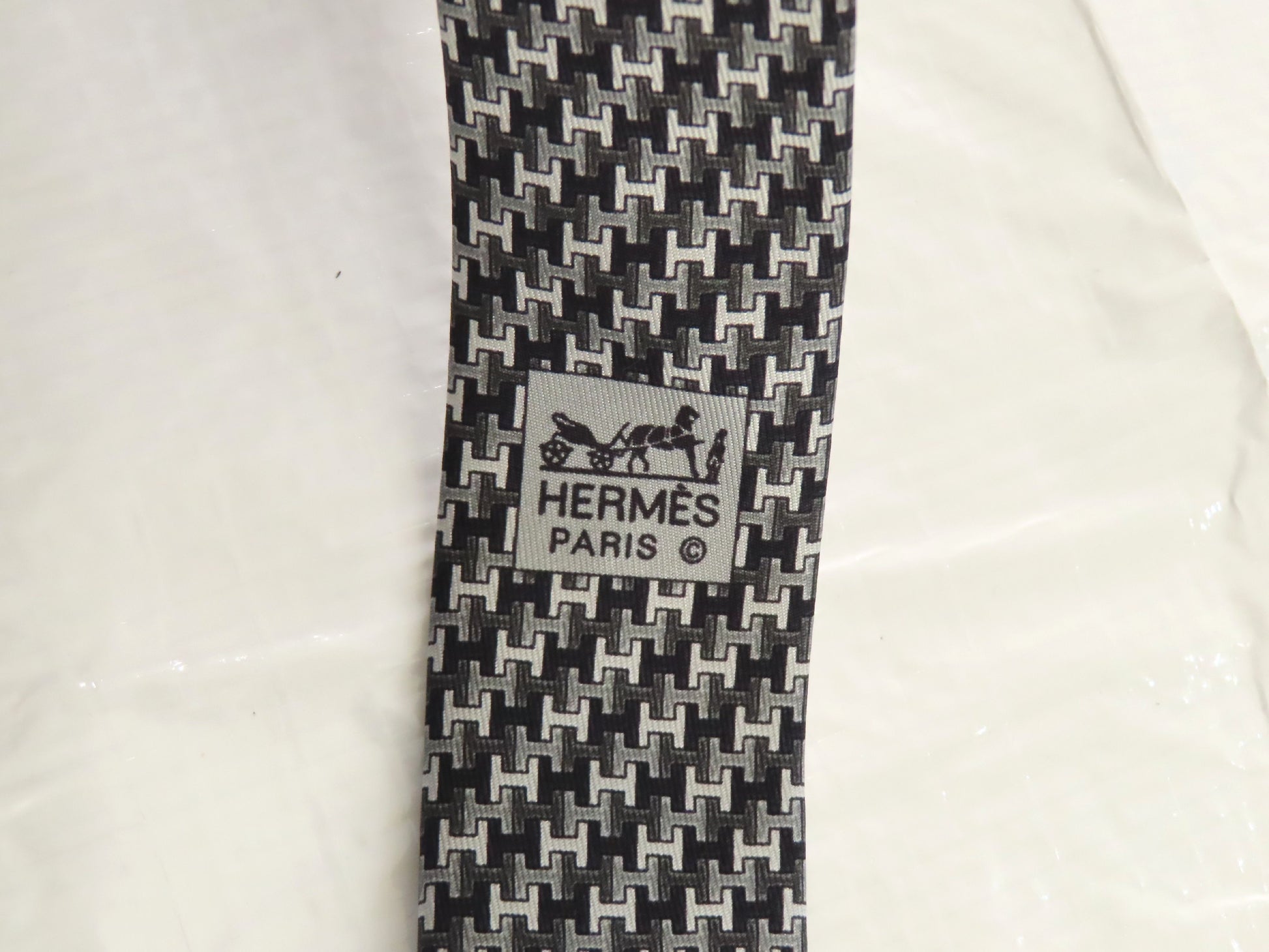 HERMES HERMES Silk H Logo All-Over Print Tie White/Black/Gray Tie