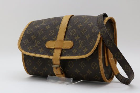 LOUIS VUITTON Monogram Manul Shoulder Bag