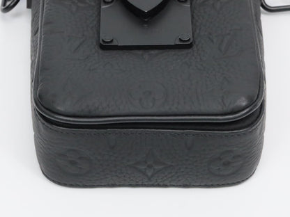 LOUIS VUITTON Taurillon Monogram S-Lock Vertical Wearable Wallet M81524 RFID-enabled Shoulder Bag