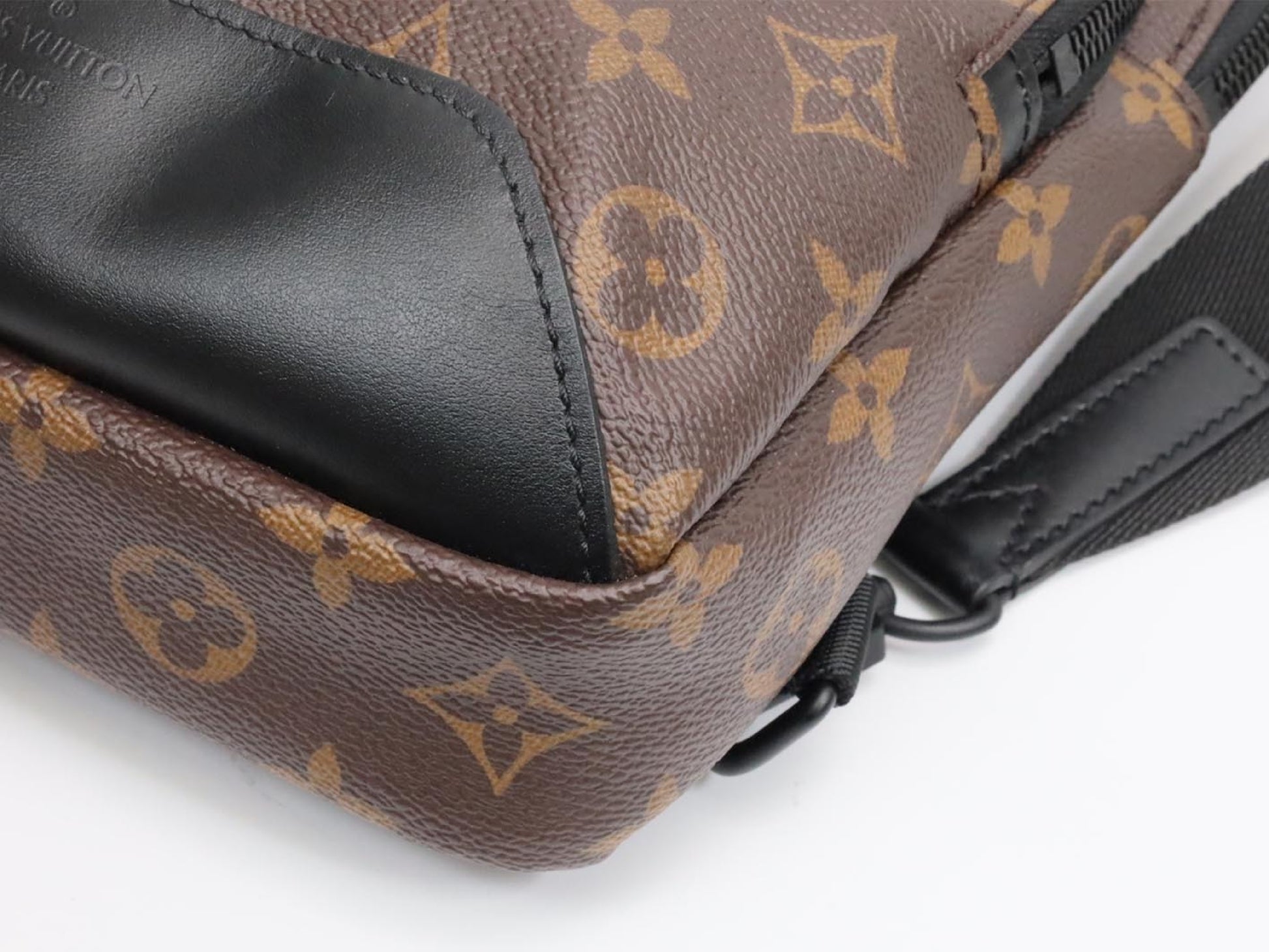 LOUIS VUITTON Monogram Macassar Avenue Sling Bag M46327 with RFID, Shoulder Bag