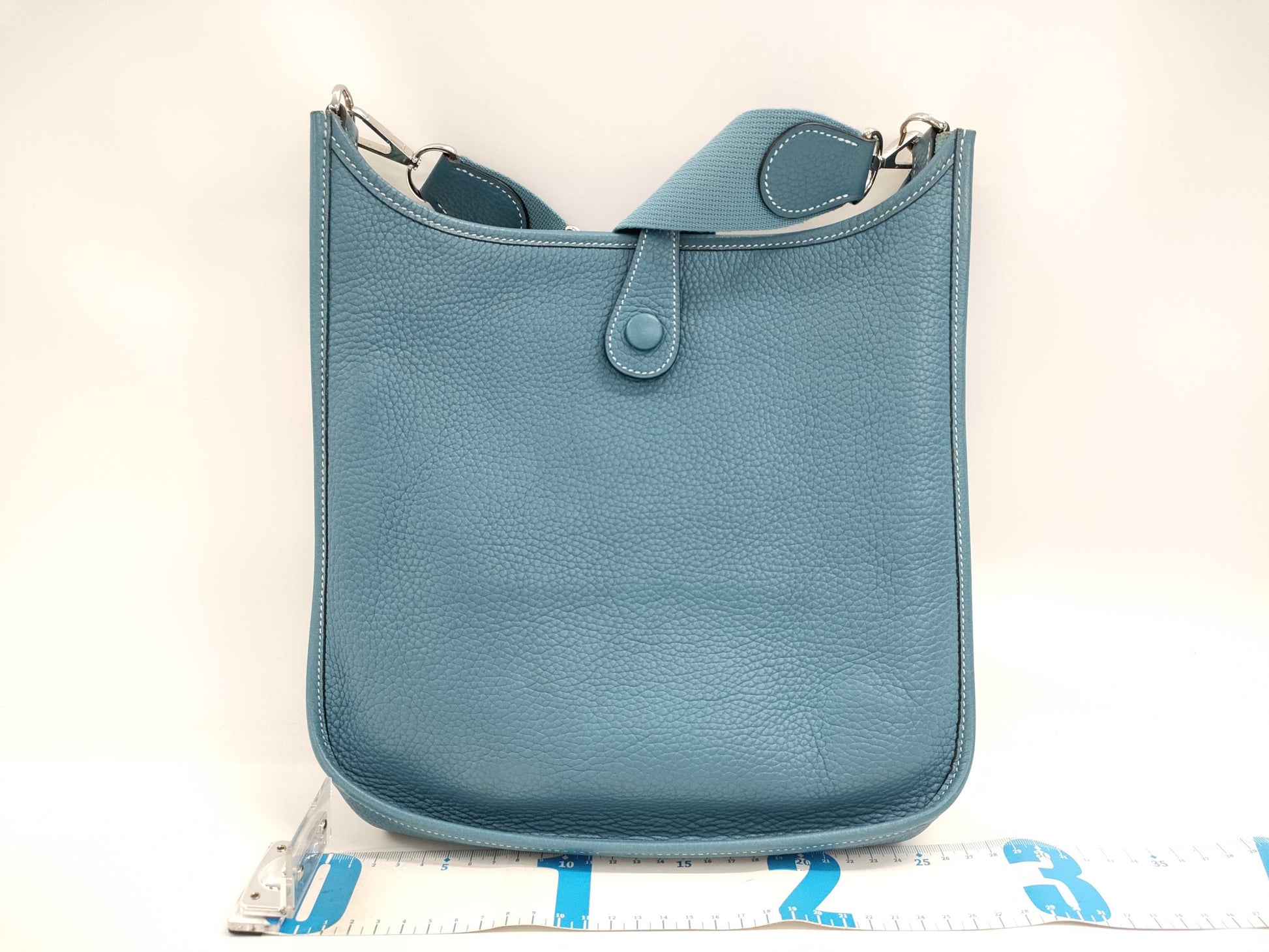 HERMES Evelyne 29 I PM Blue Jean Shoulder Bag with Silver Hardware and Stamped Silver. Adjustable Strap.