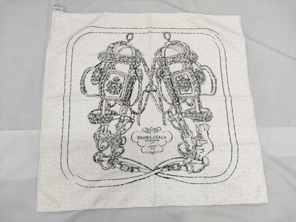 HERMES Carré 70 English Embroidery Brides de Gala en Desordre Scarf