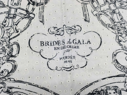 HERMES Carré 70 English Embroidery Brides de Gala en Desordre Scarf