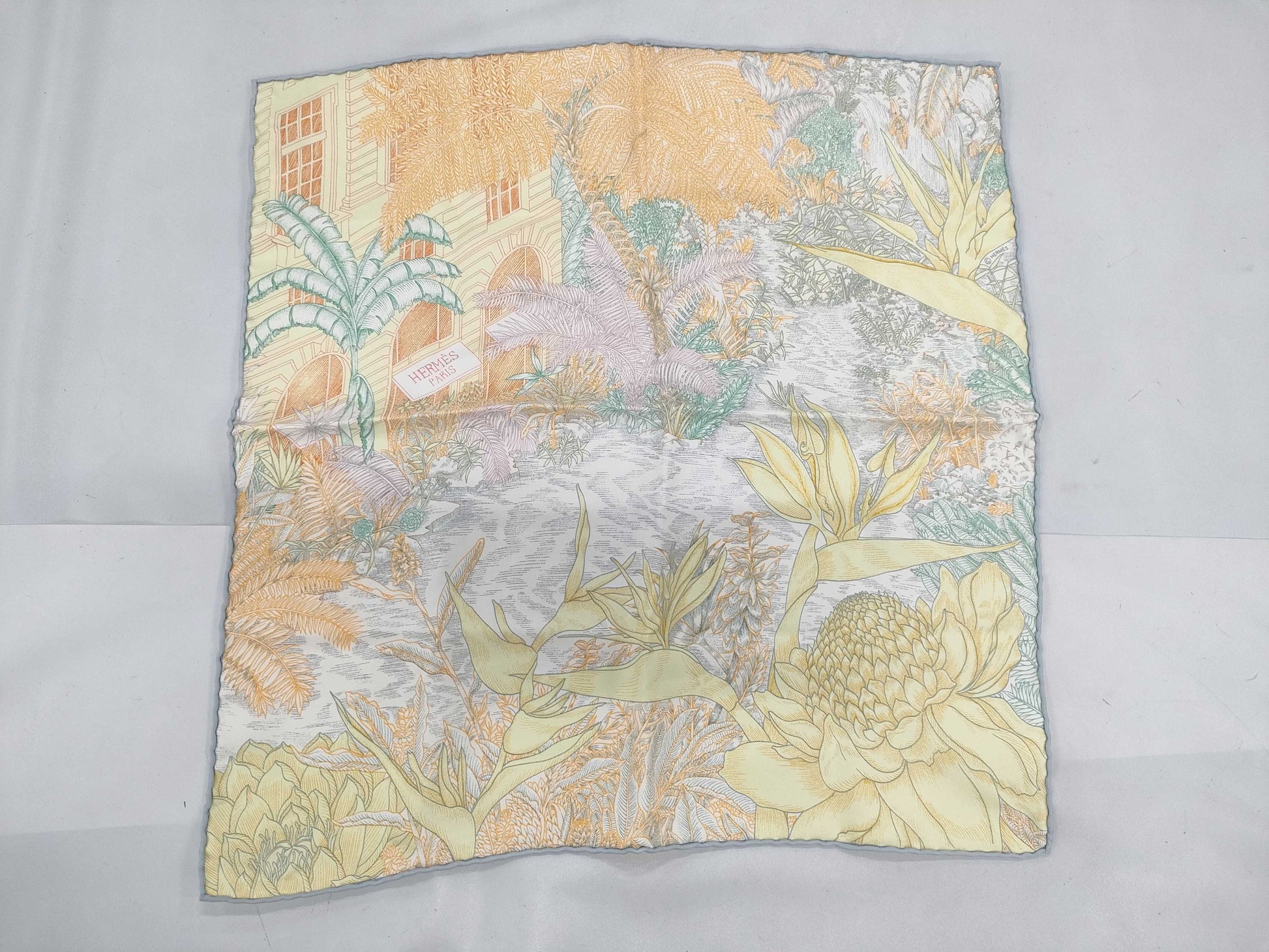HERMES Carré Gavroche 45 Faubourg Tropical Detail Scarf