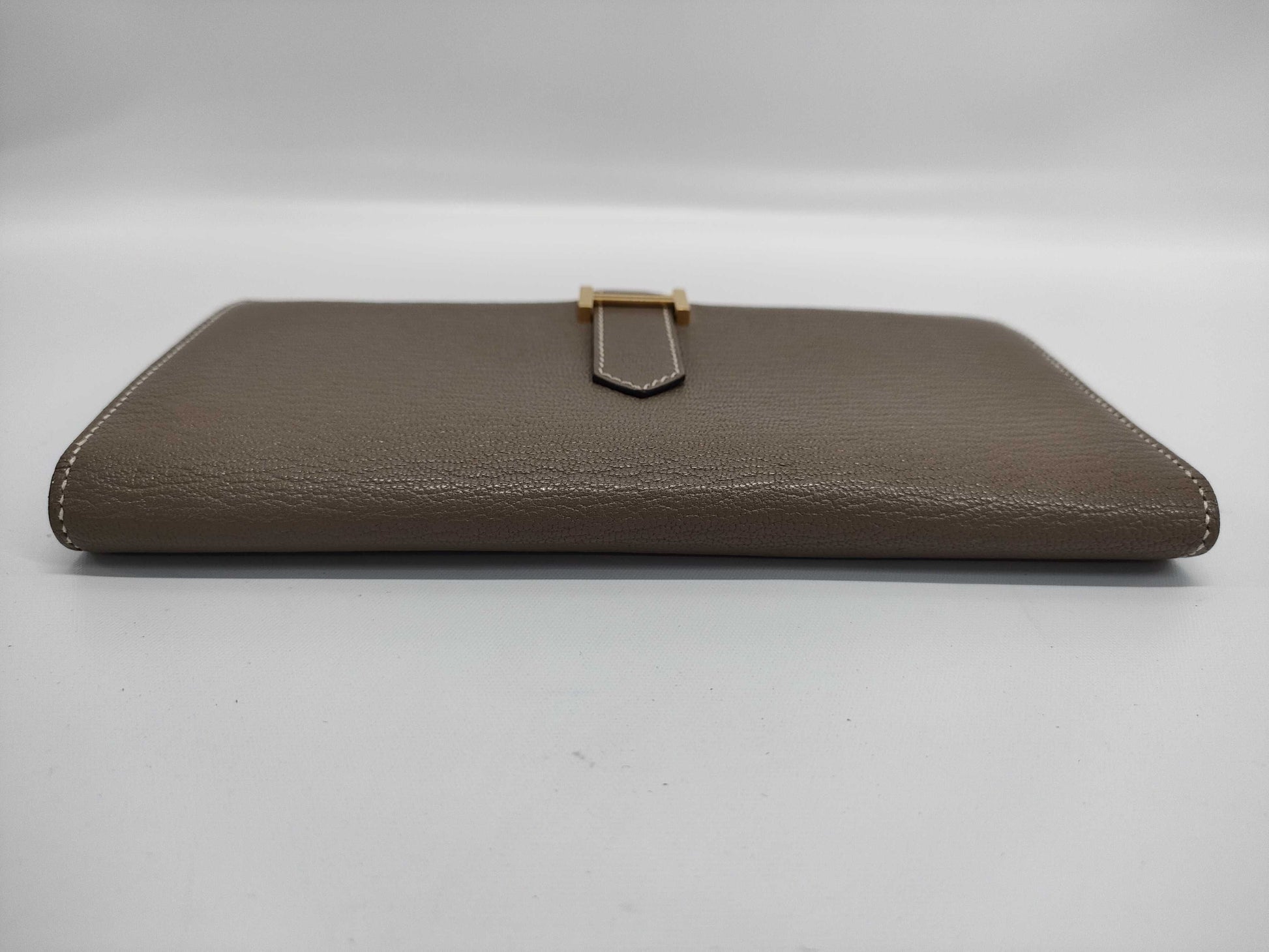 HERMES Bearn Soufflet Etoupe Wallet with Gold Hardware and GP U Stamp