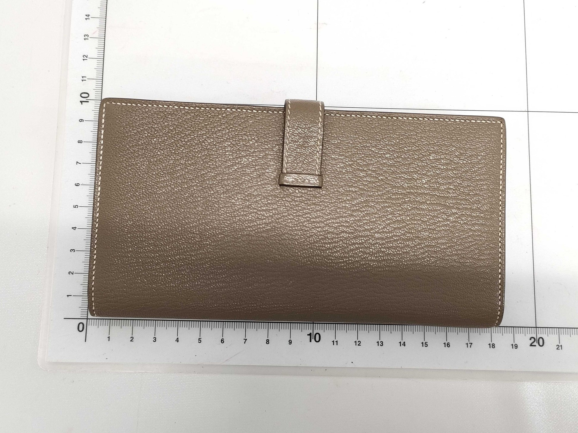 HERMES Bearn Soufflet Etoupe Wallet with Gold Hardware and GP U Stamp