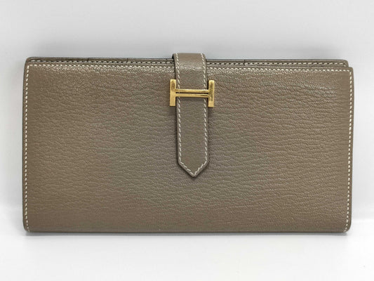 HERMES Bearn Soufflet Etoupe Wallet with Gold Hardware and GP U Stamp