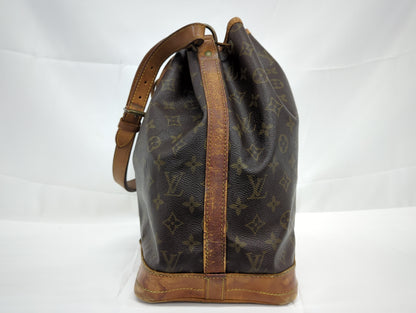 LOUIS VUITTON M42224 Monogram Noe Tote Bag