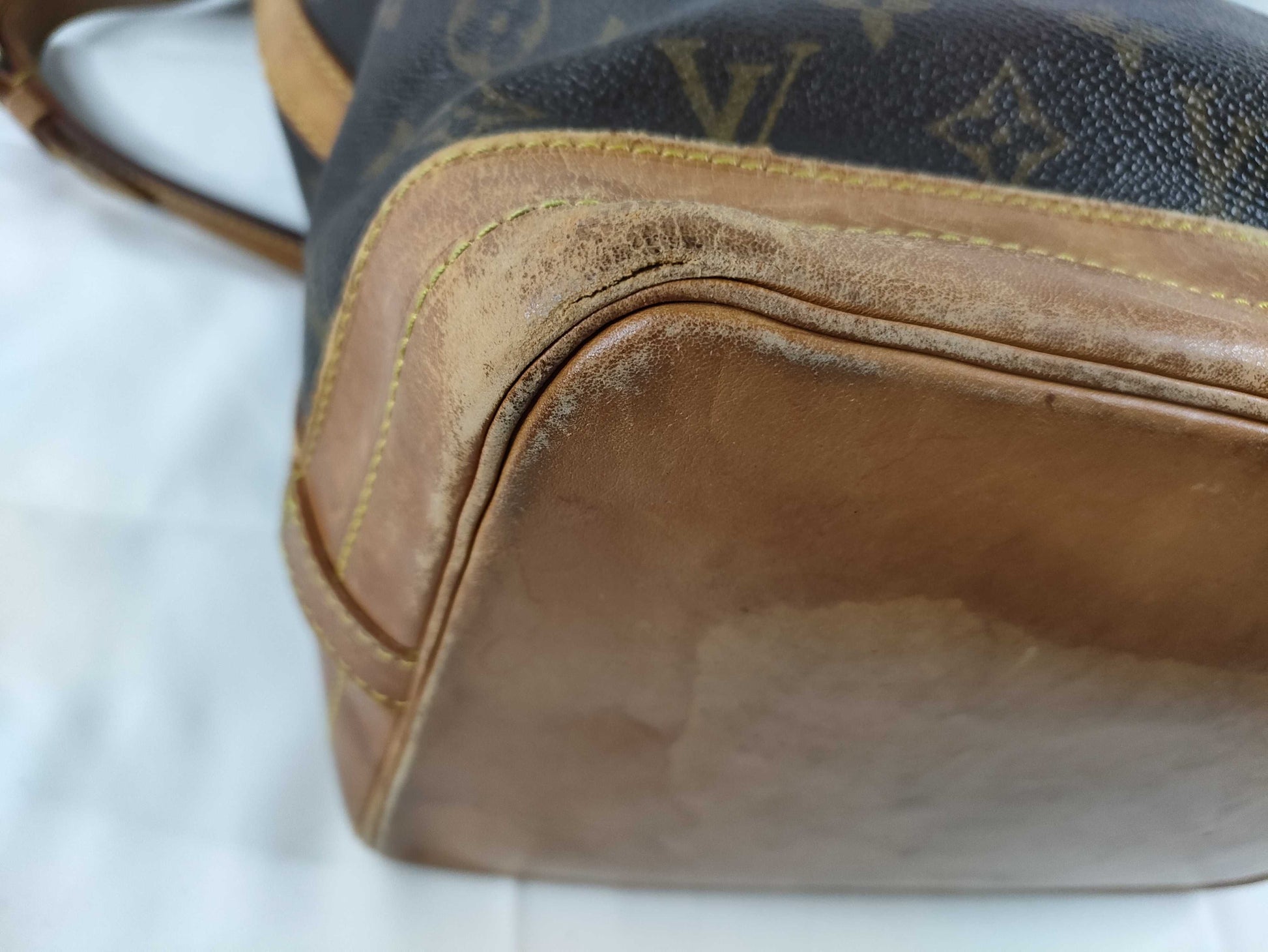 LOUIS VUITTON Monogram Noe Shoulder Bag