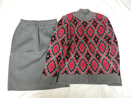 Yves Saint Laurent Yves Saint Laurent All-Over Print Knit Skirt Set Other Apparel