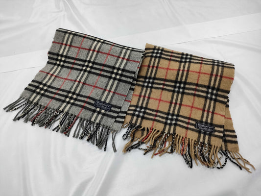 Burberrys 2-piece scarf and stole set