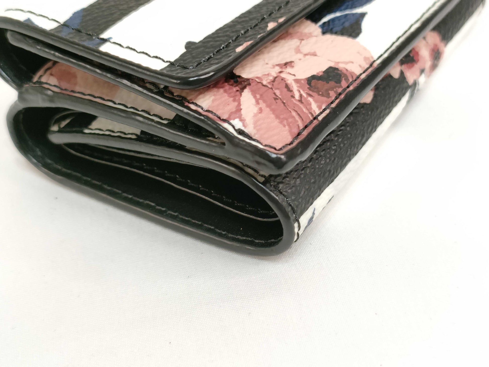 Kate Spade Kate Spade Compact Folding Wallet
